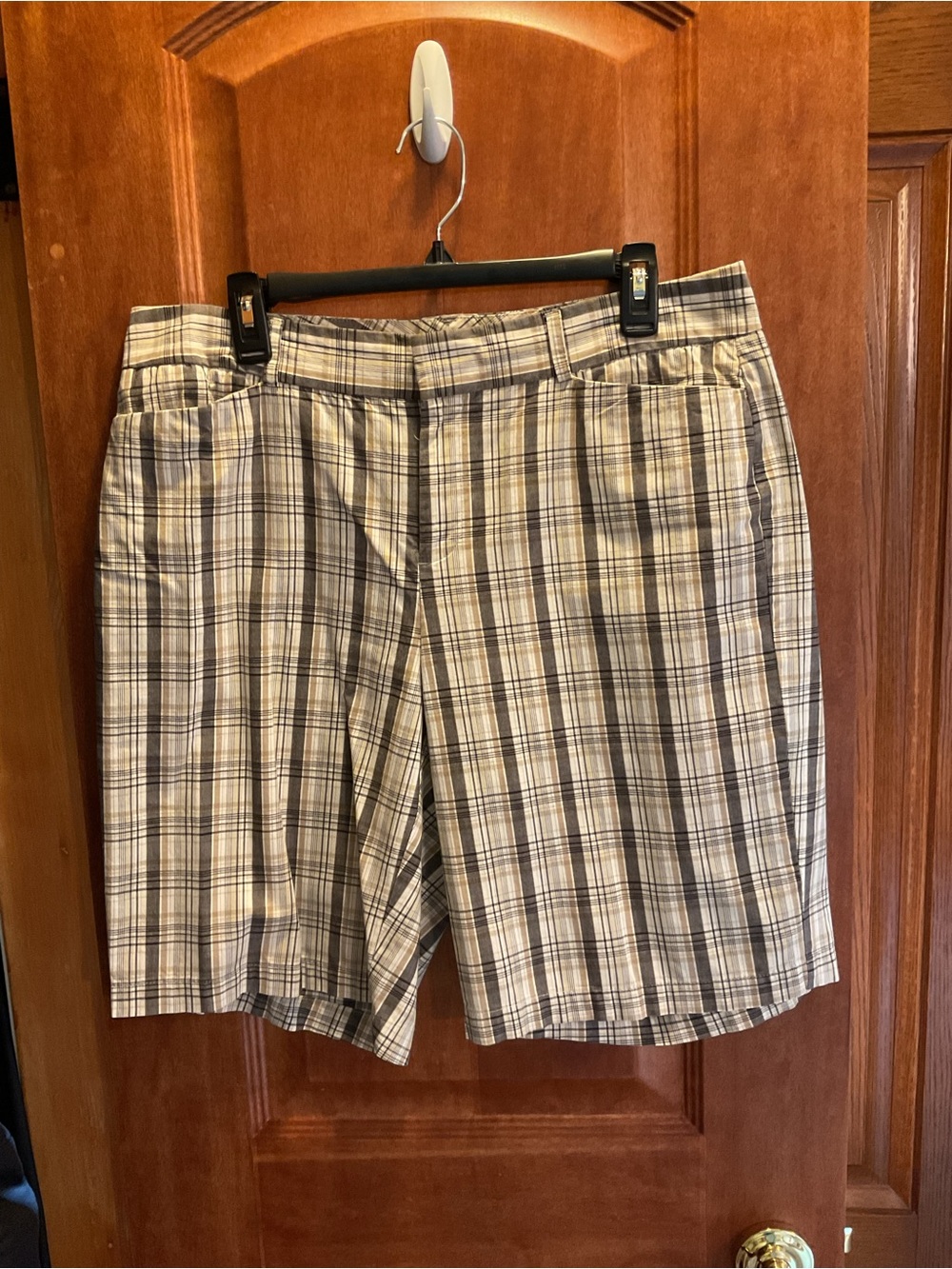 Women’s Dockers Ideal Fit Plaid Bermuda Shorts, Size 14